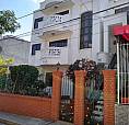 Casa Tres Pisos. Dos Apartamentos Se Venden Por Separados. Precio Primer Piso  Doscientos Treinta Millones De Pesos.