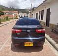 Hermoso Kia Rio 2013