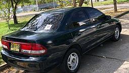 Vendo Ford Laser 99