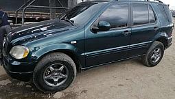 Camioneta Ml320 Mb Excelente Estado Venpermuto