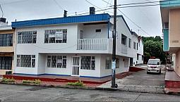 Se Vende Casa Esquinera Junto A Centros Comerciales Llanocentro Y Villacentro