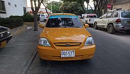 Vendo Hermoso Taxi Kia Stylus 2013