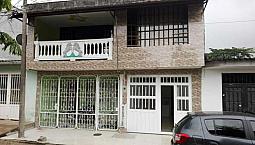 Vendo Casa Dos Pisos
