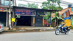 Gangazo Venpermuta Casa  Av Principal Con 7.20 De Frente Y 24 Metros Fondo,  Ubicada En Barrio Reliquia