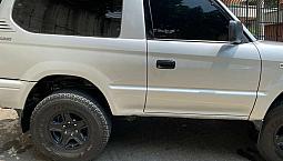 Hermosa Toyota Prado Sumo Gx 4X4