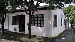 Venta De Casa Esquinera