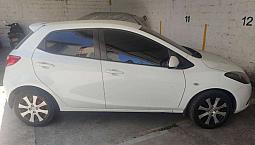 Mazda 2 2010 Excelente Estado