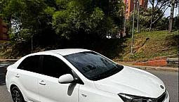 Vendo Kia Soluto 2021