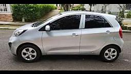 Kia Picanto Extreme Modelo2013 Nuevecito Segundo Dueño Solo 111000 Kms Camara De Reversa Sensores Traspaso