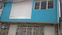 Casa De Dos Plantas En Barrio Miraflores Cali