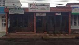 Casa Bien Ubicada Sector Salud, Comercial Y Educación Barrio Barzal