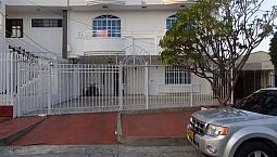 Casa Dos Plantas Comercial Residencial