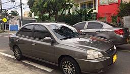 Vehículo Kia Rio Stylus 1.5 Modelo 2016