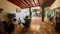 Venta Permuta Hermosa Casa