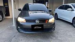 Volskwagen Voyage 2014