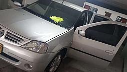 Vendo Logan 2006