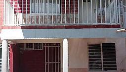 Vendo  Casa  Dividida  En 2 Apartamentos Independientes