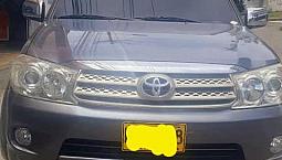 Toyota Fortuner Sr5