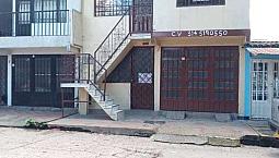 Venta O Permuta Casa De 2 Pisos