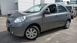 Nissan March - Excelente Estado