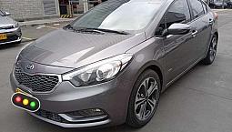 Hermoso Kia Cerato Pro Summa