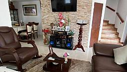 Espectacular Casa En Condominio Esquinera