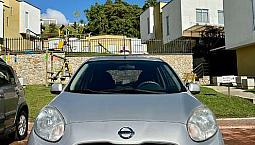 Hermoso Nissan March Versión Full