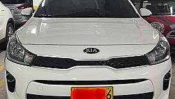 Kia Rio Hb At 1.4