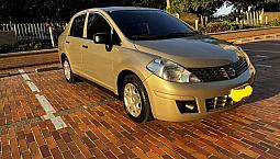 Nissan Tiida 1.8 Mec Sedan