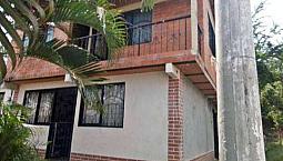 Vendo Casa  Permuto Por Finca Serca Ala Ciudad De Ibague