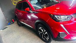 Hermosa Peugeot 2008