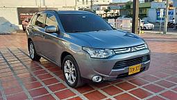 Mitsubishi Outlander  Automatica 2.4 7 Puestos