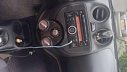 Vendo Nissan March 2012 Full