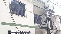 Venta Casa De  3 Pisos Independientes  Ciudad Cordoba