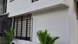 Se Vende Hermosa Casa Esquinera Con Excelente Ubicación
