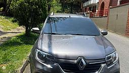 Se Vende Carro En Perfecto Estado Unica Dueña Papeles Al Dia Y Con Garantia