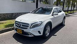 Gla 200 Modelo 2015 Como Nueva