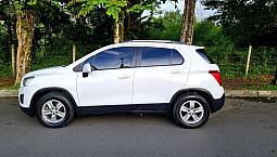 Camioneta Tracker En Excelente Estado