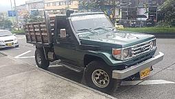 Vendo Cambio Por Vehículo De Mi Interes Camioneta Toyota