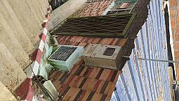 Lote Con Casa - La Joya - Pantano Ii - Peatonal.