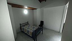 Habitación Barrio Laureles Almería/Medellín