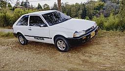Vendo Mazda 323 Coupe