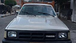 Mazda B2600 4*4