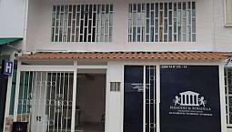 Venta Casa Barrio Guatiquia, Excelente Ubicación Cerca Centros Comerciales