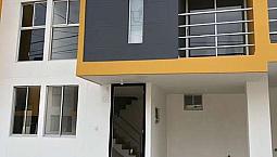 Arriendo Hermosa Casa En Conjunto Cerrado.