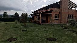 Vendo Finca En Guasca - Cundimamarca 12.000 M2 Con Casa De Recreo Y Casa Antigua