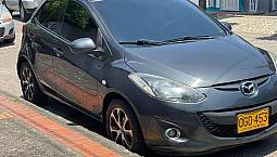 Mazda 2 Modelo 2013