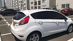 Ford Fiesta 1.6 Automatico Hatchback