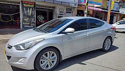 Hyundai Elantra I35 Última Versión 6 Cambios ..Modelo 2013 Color Gris Plata