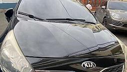 Vendo Kia Rio Ubex Full Equipo